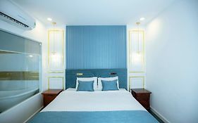 khách sạn Quốc Tế